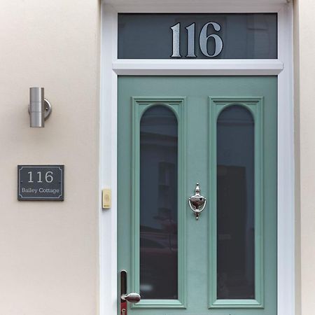 Spacious Coastal Cottage Close To Beach - Bailey Cottage Deal Exterior foto