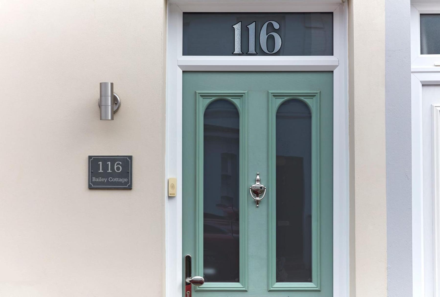 Spacious Coastal Cottage Close To Beach - Bailey Cottage Deal Exterior foto